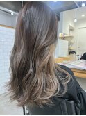 インナーカラー　白髪ぼかし　ロングレイヤー