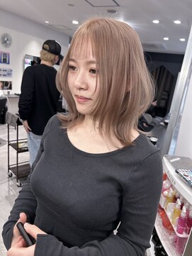 キング 枚方店(K!ng) 縮毛矯正髪質改善ハイライトレイヤーカット枚方美容室エクステ