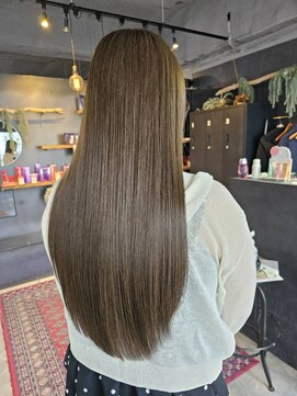 リンダイーロ(Linda Hiro) 【札幌円山】ロングヘア/イルミナカラー/髪質改善