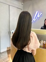 ウェイズトウキョウ 表参道(Ways TOKYO)&nbsp;透明感たっぷり olive greige