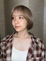 ソレイユトウキョウシブヤ(SOLEIL TOKYO shibuya)&nbsp;ショートボブブリーチホワイトベージュミルクティーベージュ