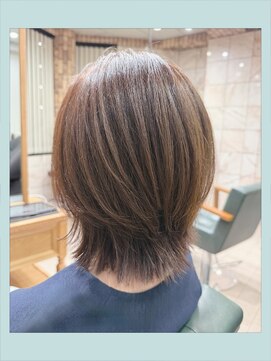 エルコット(elcot) 明るめカラーで白髪ぼかし◆大人に似合うウルフカット