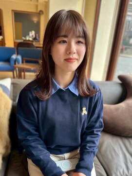 トップヘアー アヴェニュー 刈谷(TOPHAIR Avenue) 人気の外ハネミディアム