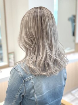 アビエブラン 若江岩田(abije blanc) 透明感たっぷり大人ハイトーン【若江岩田駅】