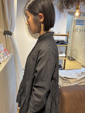 キチ(kichi.) [kichi.] ぷつっと前下がりボブ