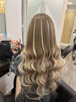 グランディールヘアデザイン(grandir hairdesign)&nbsp;ホワイトベージュハイライト！-Yurika-