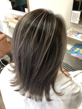 リオン(RION) 外ハネスタイル♪