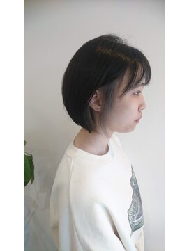 オートクチュール ランコントレ(Haute Couture Rencontrer) グレイアッシュインナーカラー