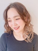 ココル(cocolu)&nbsp;ホワイトベージュ×インナーカラー