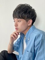 シスタ(SISTA)&nbsp;ツーブロック刈り上げマッシュパーマ