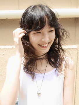 キヴィ(kivi) ロングパーマ