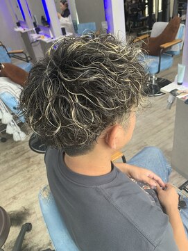 ヘアーディア(Hair...DiA) メンズハイライト×パーマ☆☆☆