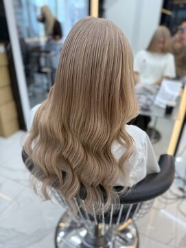 ラピス 渋谷本店(Lapis) ミルクティーベージュ