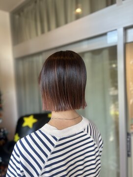 オーシー 四ツ井店(O'sea) プレイングカラー×ミニボブ