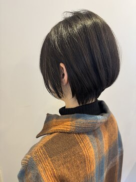 シオン(Cion) ショートボブ