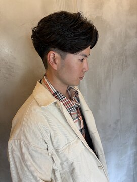 リリアーナ(LILIANA) リバースパーマ　メンズパーマ　ニュアンスパーマ