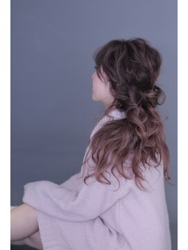 ヌーム 塚本店(NOOM) 【モードケイズ】ニュアンス　編みこアレンジ　雰囲気美人♪