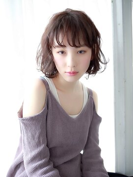ネオリーブウリ 二子玉川店(Neolive uri) 【二子玉川 Neolive uri】耳かけラフなボブ
