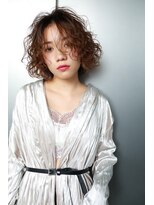 クロム(Chlom)&nbsp;Chlom☆　スパイラルMIXカーリーBOB　TEL 0425125655