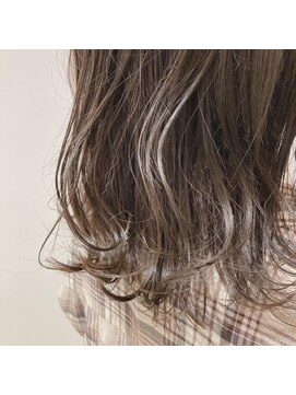 ネオヘアー 曳舟店(NEO Hair) シルバーアッシュ/インナーカラー/髪質改善/デザインカラー/曳舟