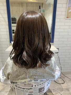 リオールヘア 北千住(LIOR.HAIR) セミディ×ゆる巻き