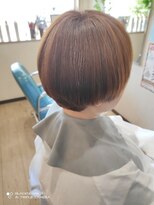 カラクリビショウ(Kara-Kuri Bisho)&nbsp;丸みショートヘア