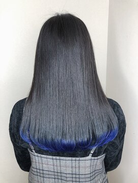 モルニ(MORNI) すそカラー_マロンベージュ Aラインボブ かきあげ