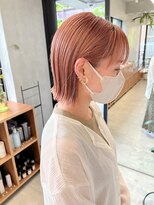 ナル(nalu.)&nbsp;コーラルピンク/ボブ/外ハネ/ワイドバング