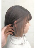 イヤリングカラー×ミルクティーグレージュ