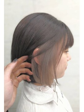 ノミネーション(Nomination) イヤリングカラー×ミルクティーグレージュ