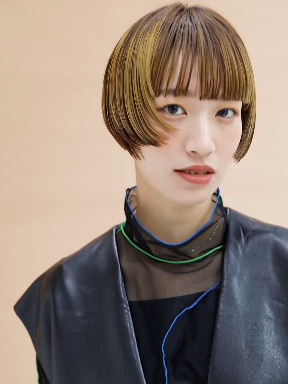 ゆり　フォンテーヌ　スワニー　SGW08　人毛MIX　ショートボブ ゆり様専用 フォンテーヌ スワニー SGW08 人毛MIX ショートボブ