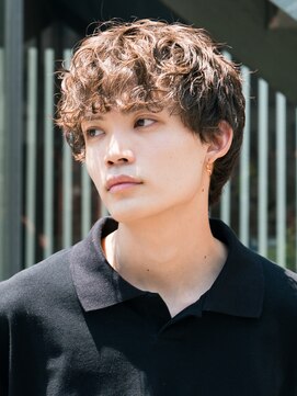 フィフスジングウマエ 原宿(fifth JINGUMAE) スパイラルパーマ×マッシュスタイルでおしゃれな雰囲気に◎