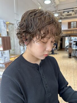 ベンチ(bench) 『bob perm』