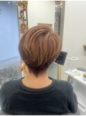 ピンクハイライトショート