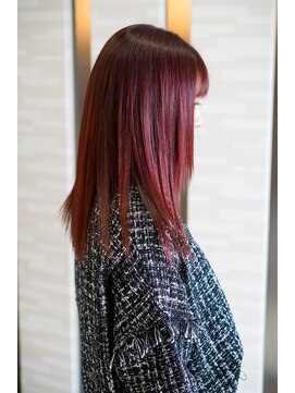 ムゥフ ヘアーアンドアイラッシュ(mouf hair&eyelash) 縮毛矯正×ディープチェリーレッド×ストレートロング