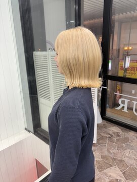 ヘアースマイルクー(HAIR SMILE COEUR) 【COEUR/SHUEI】ボブ  ハイトーン 似合わせカット ブロンド