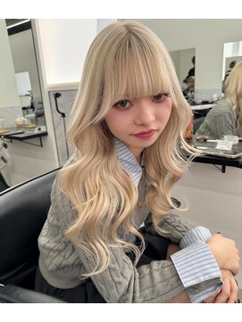 リノート バイ エゴル 太田川(Linoet by ENGOL) ホワイトベージュ/ブロンド/ハイトーンカラー