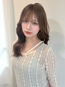 アンニュ(annuy) 顔周りカット 20代 レイヤー 韓国風ヘア ミルクブラウン