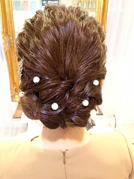 リバレイト(liberate) 【liberate】おとなこなれ感♪波ウェーブアップスタイル