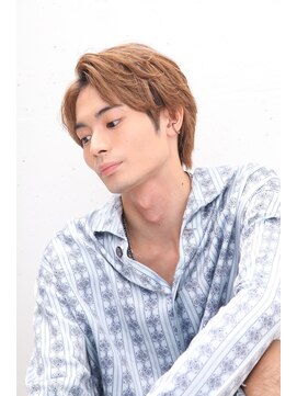 アクト(ACT) ベージュショート/ハイトーンカラー/似合わせカット