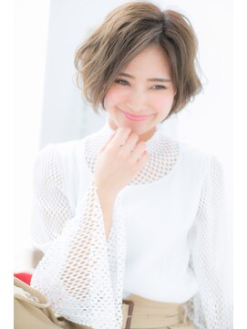 ドクターズサロン LAB 小山店 【Lab小山】ひし形シルエットでエアリーな大人ボブe