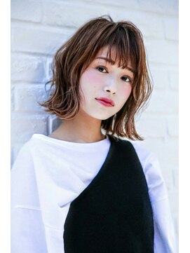 エイミー(Aimee) Aimee 3Dベージュ×波巻き