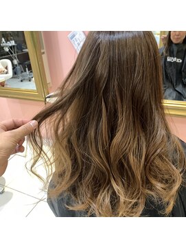 ヌーム 塚本店(NOOM) スモーキーなさりげグラデーションカラー