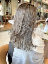 リバレッジ 広尾(Leverage)&nbsp;大人お洒落ハイライトベージュ【広尾、恵比寿】担当:尾上