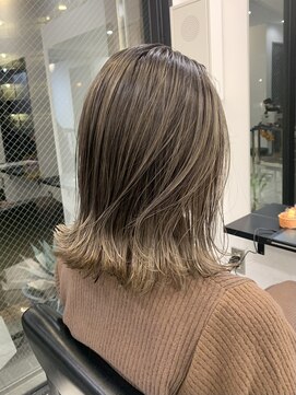 ステアケース 武蔵小杉店(stair:case) 【助川】バレイヤージュ/白髪ぼかし/20代30代40代ヘアスタイル