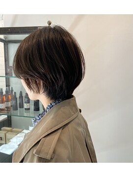 カウチ(Kauti) ナチュラルショートボブ