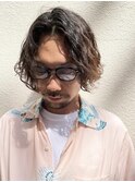 ツイストスパイラルパーマセンターパートツイストパーマツーブロ