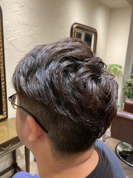 ラキューテ(La Cute) メンズ　ツーブロック