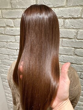 リビング(LiVing) サラ艶髪質改善トリートメント