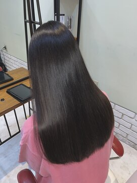 ループス 自由が丘店(Loops) 【髪質改善トリートメント/縮毛矯正/ヘッドスパ/自由が丘/奥沢】